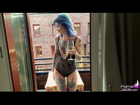 ❤️ Una noia tremenda xuclant amb un glop i follant apassionadament sota el cel obert ️❌ Vídeo de sexe al ca.kanalmoscow.ru ☑